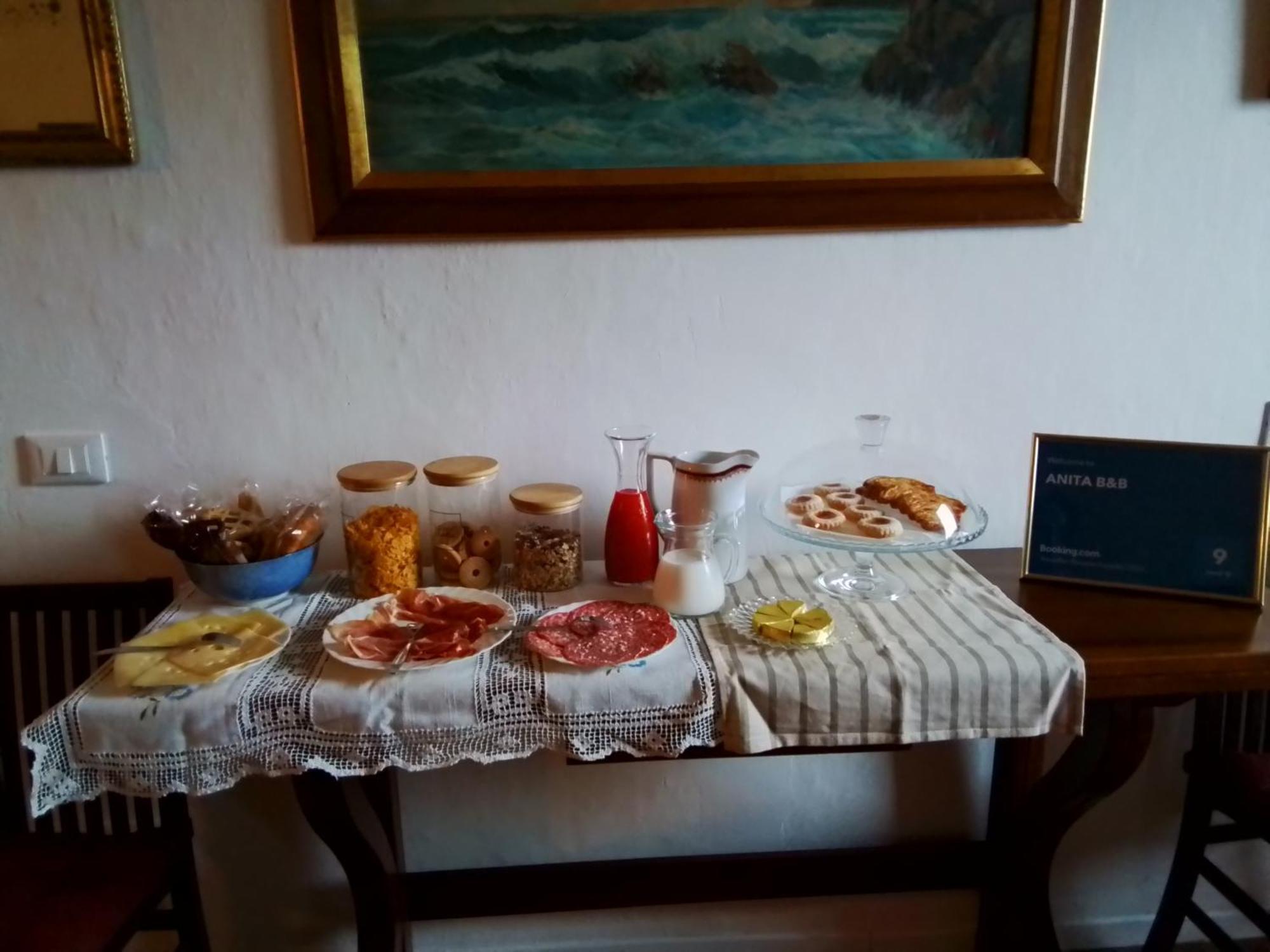 Anita B&B Uscio エクステリア 写真